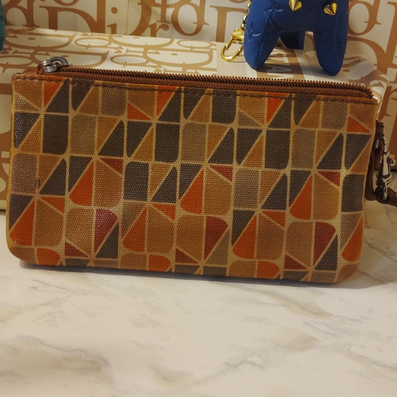 Fossil Geometric Wristlet EUC - Picture 9 of 10